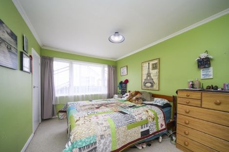 Photo of property in 8 Lambert Street, Marton, 4710