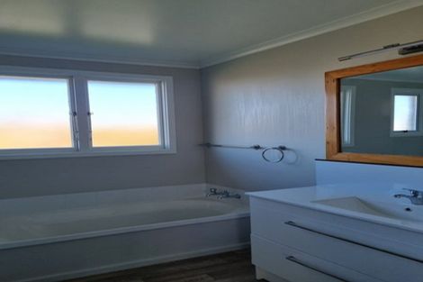 Photo of property in 2 Elmsdale Terrace, Marchwiel, Timaru, 7910