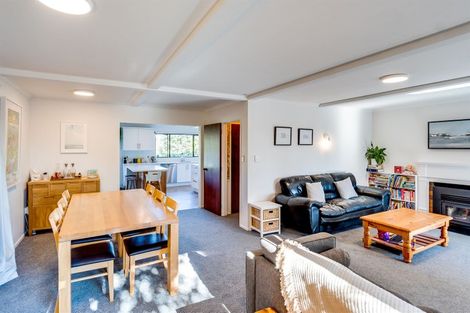 Photo of property in 42 Simla Avenue, Havelock North, 4130