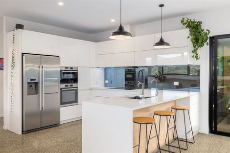 Photo of property in 28 Mariners Cove, Cass Bay, Lyttelton, 8082