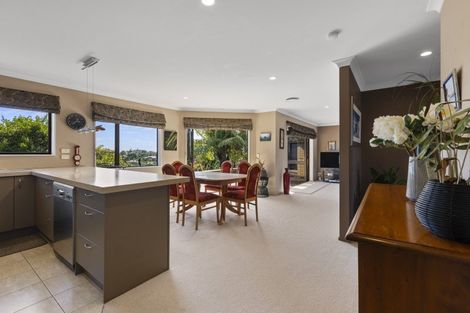 Photo of property in 59 Karamea Street, Whalers Gate, New Plymouth, 4310