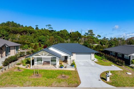 Photo of property in 32 Park Rise, Mangawhai Heads, Mangawhai, 0505