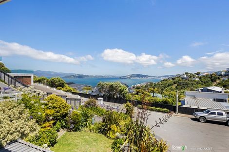 Photo of property in 42 Lohia Street, Khandallah, Wellington, 6035