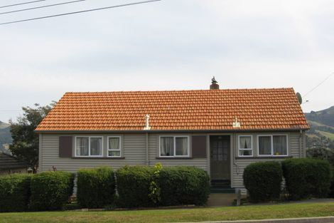 Photo of property in 38 Meridian Street, Port Chalmers, 9023