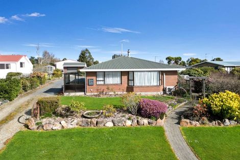 Photo of property in 3 Back Street, Tapanui, 9522