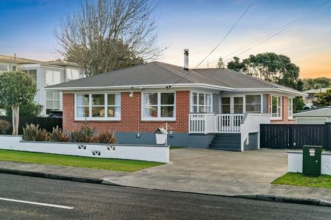 Photo of property in 23 Royston Street, Rosehill, Papakura, 2113