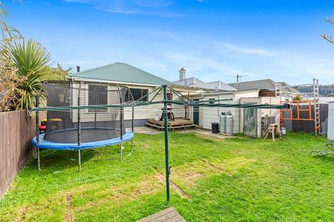 Photo of property in 129 Surrey Street, Forbury, Dunedin, 9012
