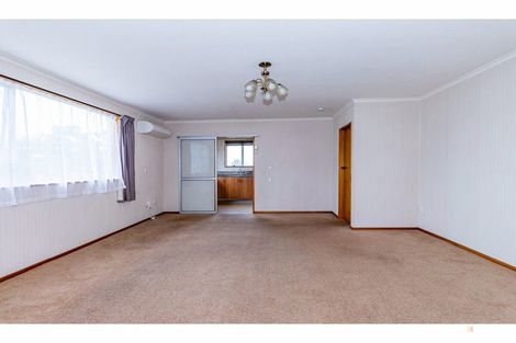 Photo of property in 2/56 Pukatea Street, Gleniti, Timaru, 7910