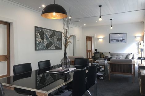 Photo of property in 35 Shakespeare Road, Bluff Hill, Napier, 4110