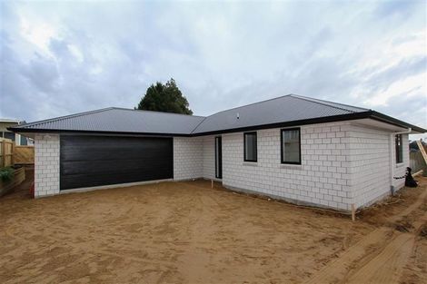 Photo of property in 995 Kihikihi Road, Te Awamutu, 3800