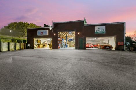 Photo of property in 77 Awanui Rise, Papakura, 2582