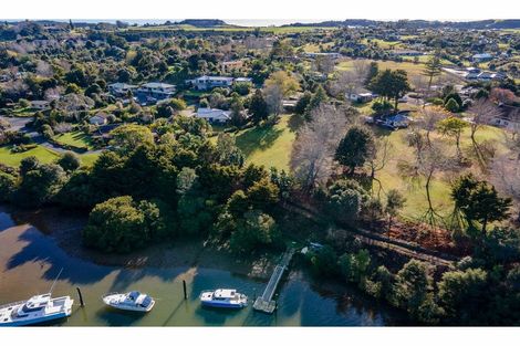 Photo of property in 6 Lensvelt Lane, Kerikeri, 0230