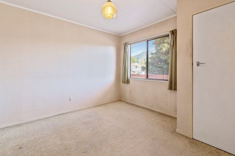Photo of property in 1 Deborah Place, Mangakakahi, Rotorua, 3015