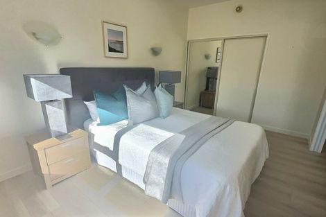 Photo of property in 68 Whiteley Street, Moturoa, New Plymouth, 4310