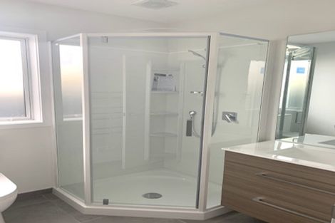 Photo of property in 35 Karearea Avenue, Kenepuru, Porirua, 5022