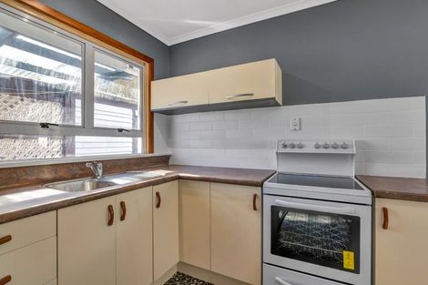 Photo of property in 40 Queens Road, Glen Avon, New Plymouth, 4312