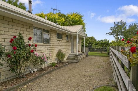 Photo of property in 1893 Cambridge Road, Cambridge, 3434