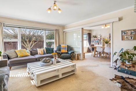 Photo of property in 62 Coopers Road, Dallington, Christchurch, 8061