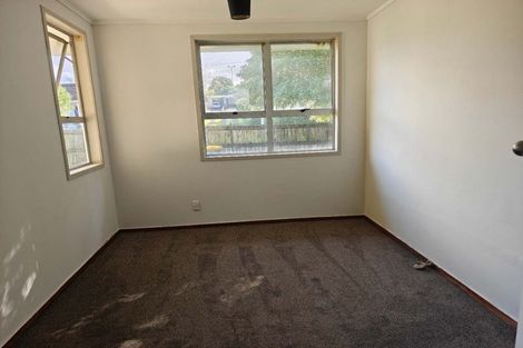 Photo of property in 91 Arimu Road, Papakura, 2110