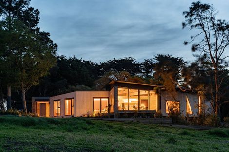 Photo of property in 109b Cliffs Road, Saint Clair, Dunedin, 9012