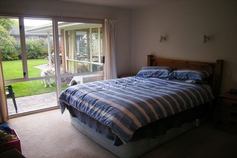 Photo of property in 9 Riverton Terrace, Halswell, Christchurch, 8025