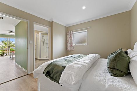 Photo of property in 6 Alicia Road, Somerville, Auckland, 2014