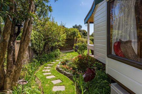 Photo of property in 2 Bosun Terrace, Whitby, Porirua, 5024