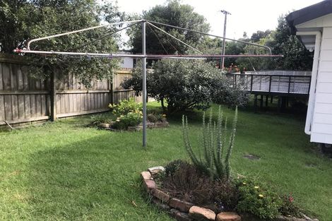 Photo of property in 1/10 Roick Parade, Glen Eden, Auckland, 0602