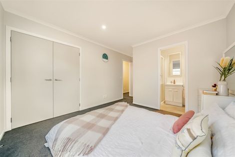 Photo of property in 85 Farmer Crescent, Taita, Lower Hutt, 5011