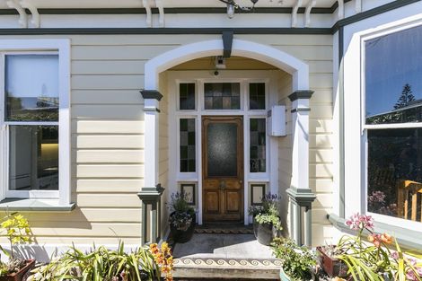 Photo of property in 115 Tasman Street, Mount Cook, Wellington, 6021