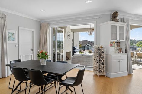 Photo of property in 15 Meadowbank Rise, Bethlehem, Tauranga, 3110