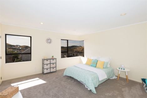 Photo of property in 65 Waverton Terrace, Churton Park, Wellington, 6037