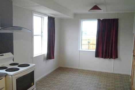 Photo of property in 2/2 Wynyard Street, Bell Block, New Plymouth, 4312