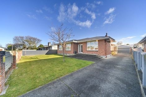 Photo of property in 6 Innes Place, Roslyn, Palmerston North, 4414