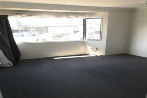 Photo of property in 15a Brocas Avenue, Hillcrest, Hamilton, 3216