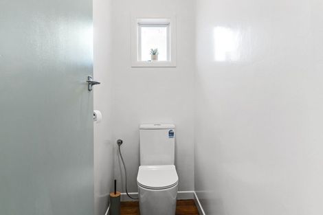 Photo of property in 1149 Devon Road, Bell Block, New Plymouth, 4373