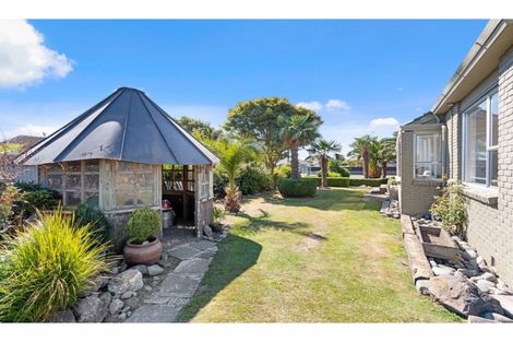 Photo of property in 18 Garvins Road, Hornby, Christchurch, 8042