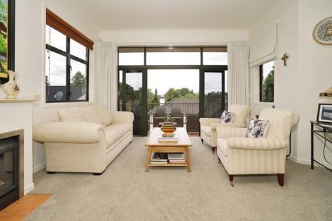 Photo of property in 7b Saint Andrews Terrace, St Andrews, Hamilton, 3200