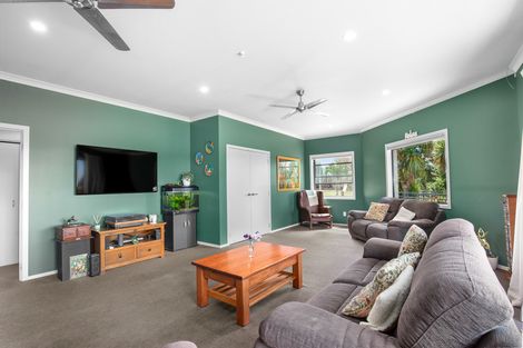 Photo of property in 233 Letts Gully Road, Letts Gully, Alexandra, 9393