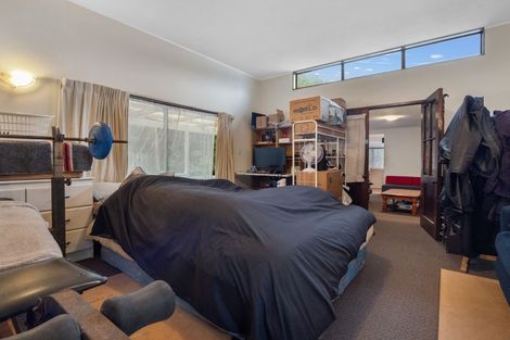Photo of property in 12 Karapiti Place, Glen Eden, Auckland, 0602