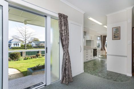 Photo of property in 39 Ormond Road, Whataupoko, Gisborne, 4010