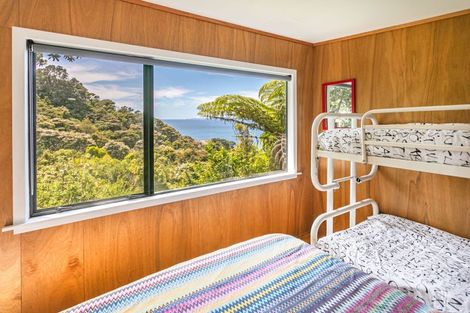 Photo of property in 11 Kowhai Place, Tuateawa, Coromandel, 3583