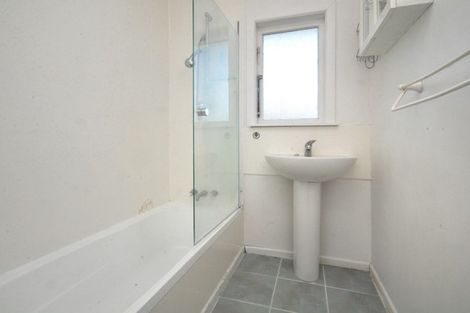 Photo of property in 1/3 Cameron Street, Papakura, 2110