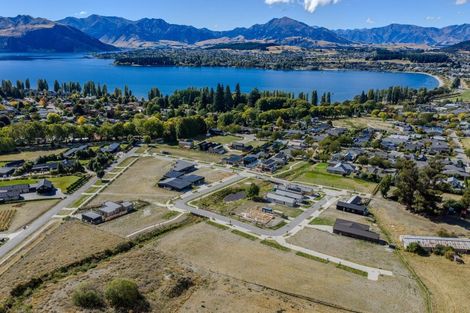 Photo of property in 4 Glenbrae Crescent, Wanaka, 9305