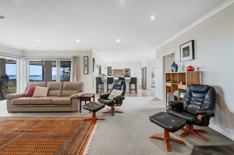 Photo of property in 155 West Road, Kaukapakapa, 0873