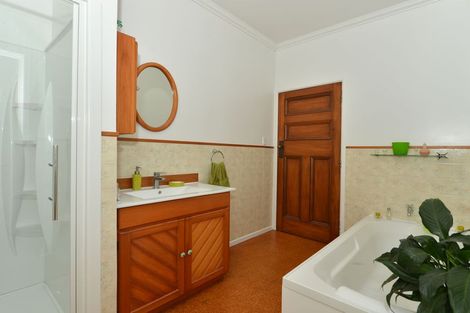 Photo of property in 53 Marua Road, Hikurangi, 0181