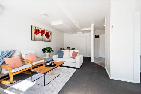 Photo of property in 180a Tuhikaramea Road, Dinsdale, Hamilton, 3204