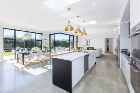 Photo of property in 46a Emerald Hill Drive, Birchville, Upper Hutt, 5018