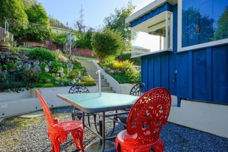 Photo of property in 6 Thomson Street, Lookout Point, Dunedin, 9011