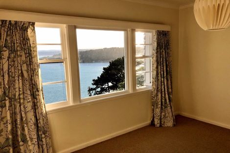 Photo of property in 122 Grafton Road, Roseneath, Wellington, 6011